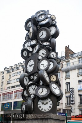 08 clocks st lazare